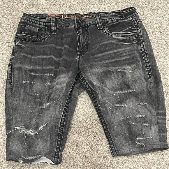 Rock Revival Distressed Black Jeans Shorts Size 38 - Picture 4 of 9